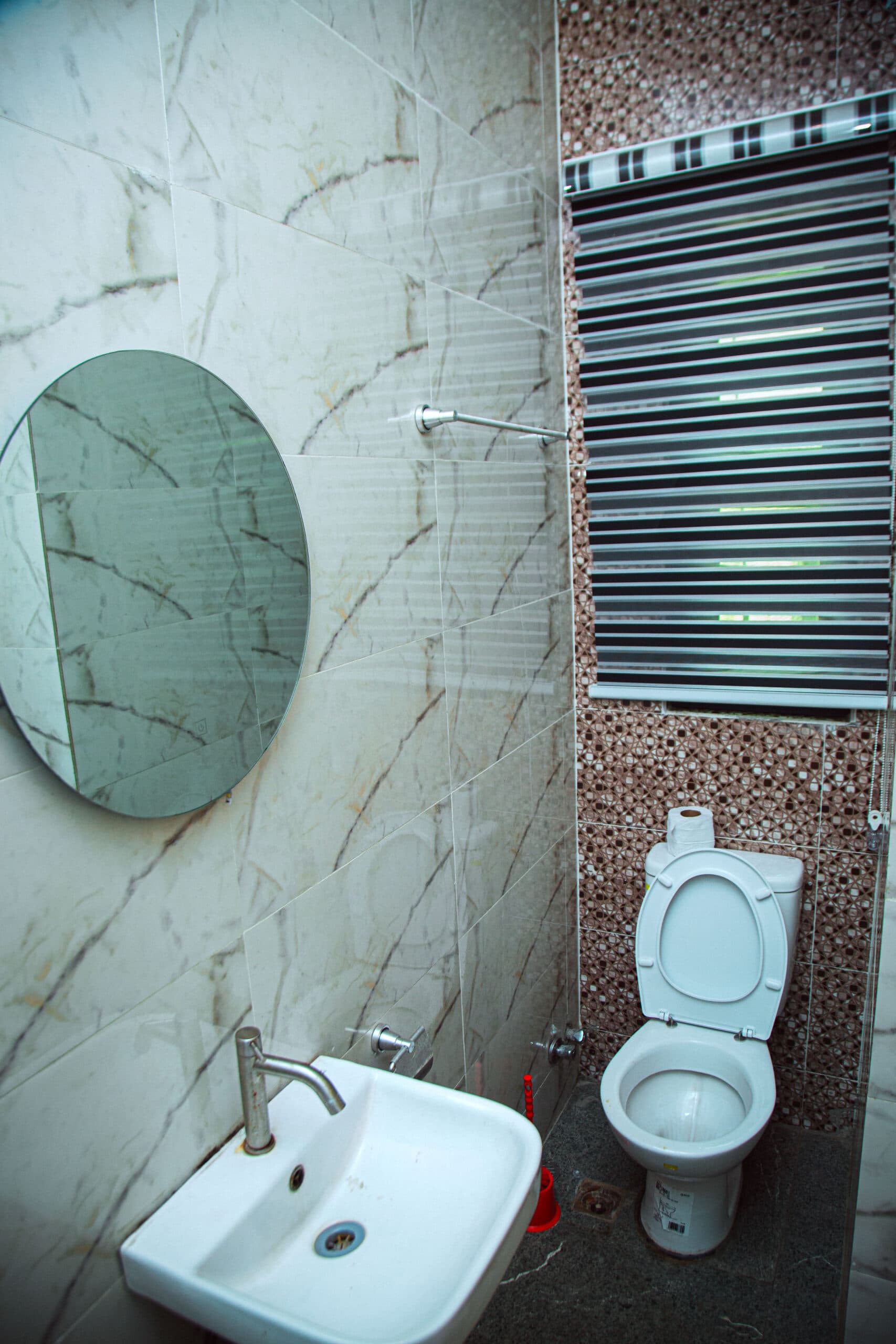 Condo , photo 9 of 10